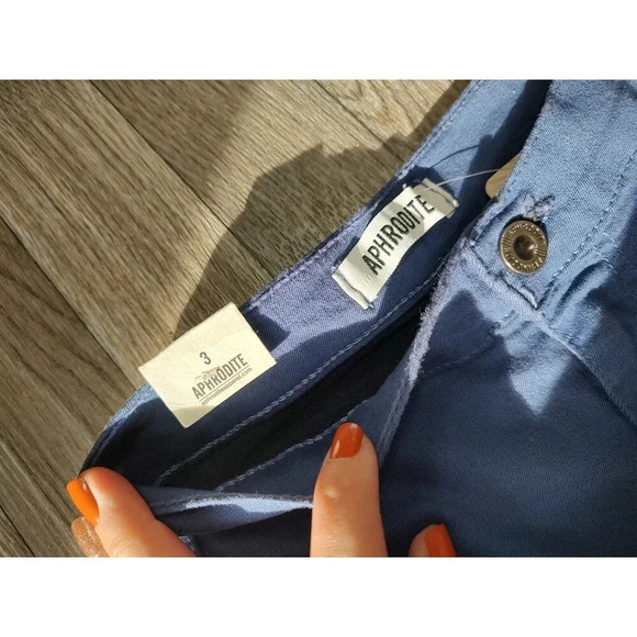 Aphrodite High Waisted Jeans Women sz 3 High Rise NWT  Skinny Slim Fit Stretch - Picture 8 of 9